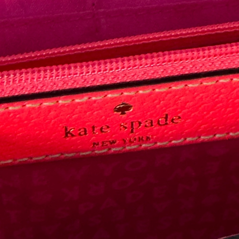 Kate Spade Vibrant Pink Crossbody/Clutch - Picture 5 of 10